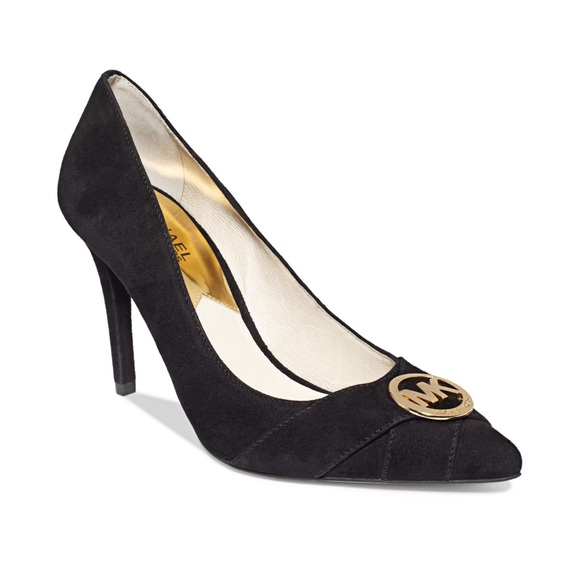 Michael Kors Shoes - BRAND NEW Michael Kors Caroline Pumps